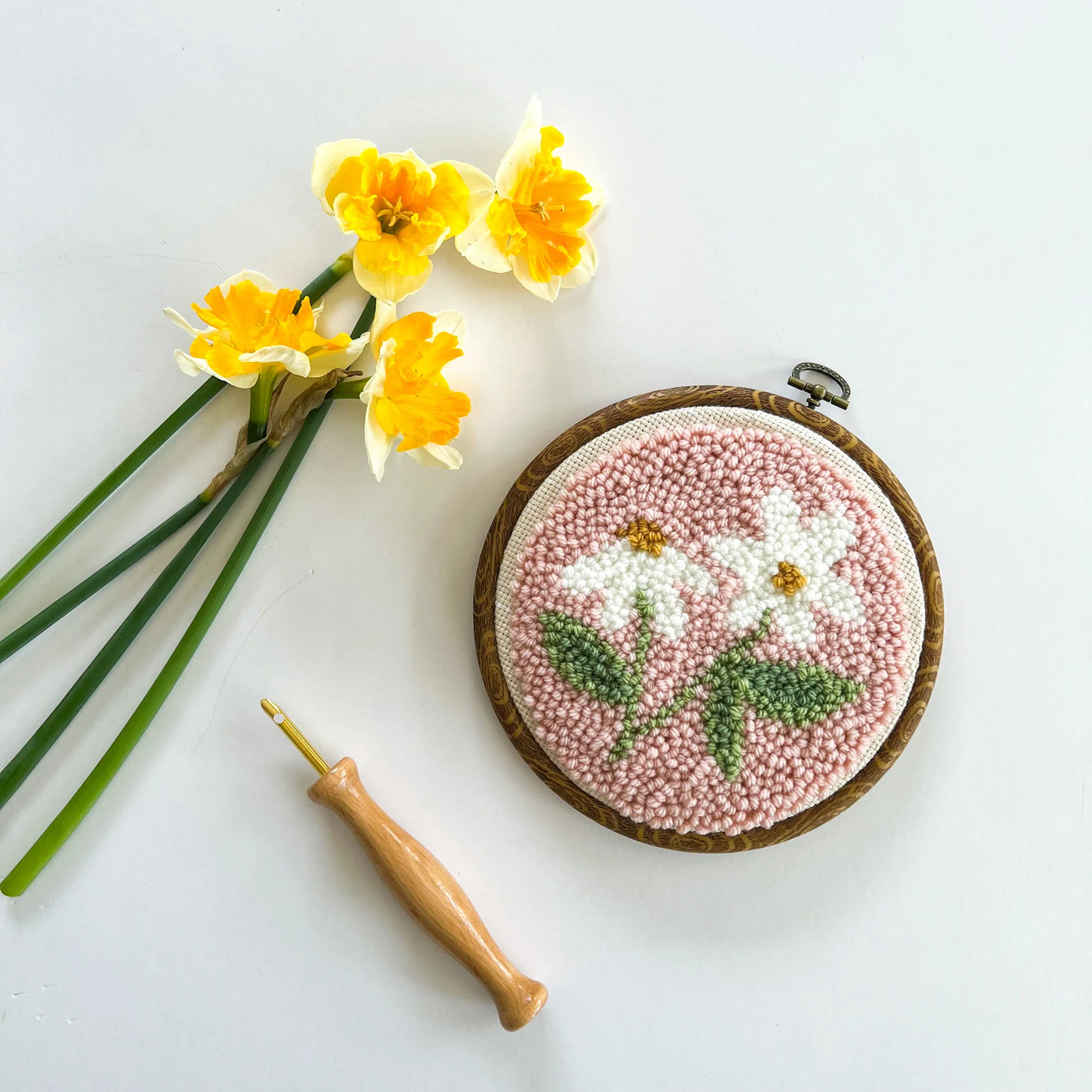 Pink Daisies Floral Punch Needle Kit
