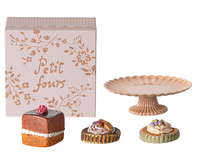 Cakes and Cakestand, Mini