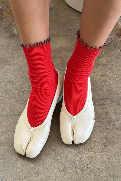 Ruffled Modal Socks - Paprika/Brown Edge