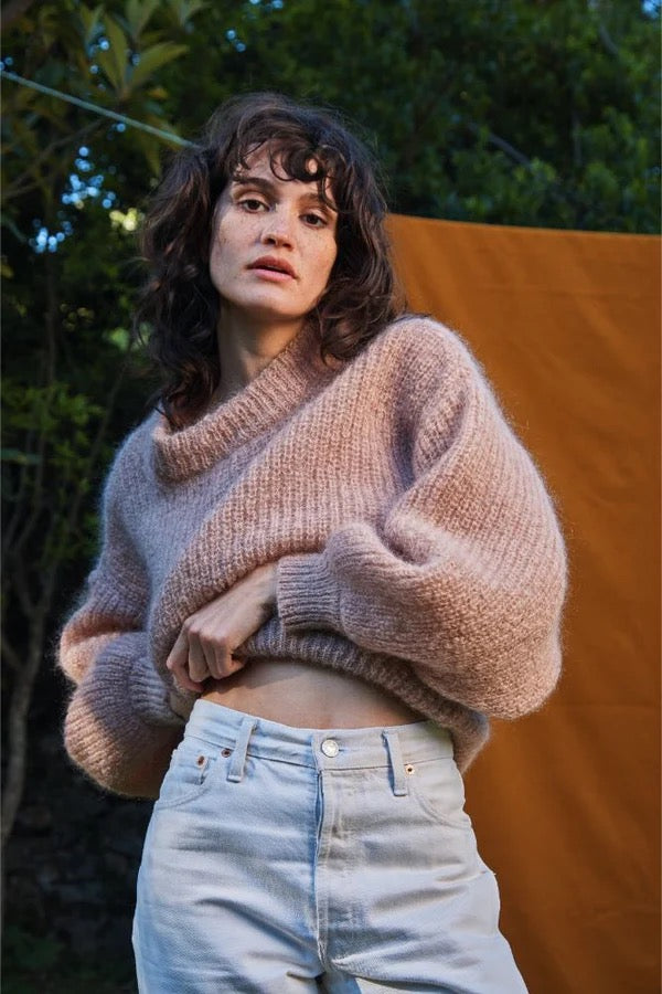 Lucie Batwing Sweater in Mohair Wool - Light Pink
