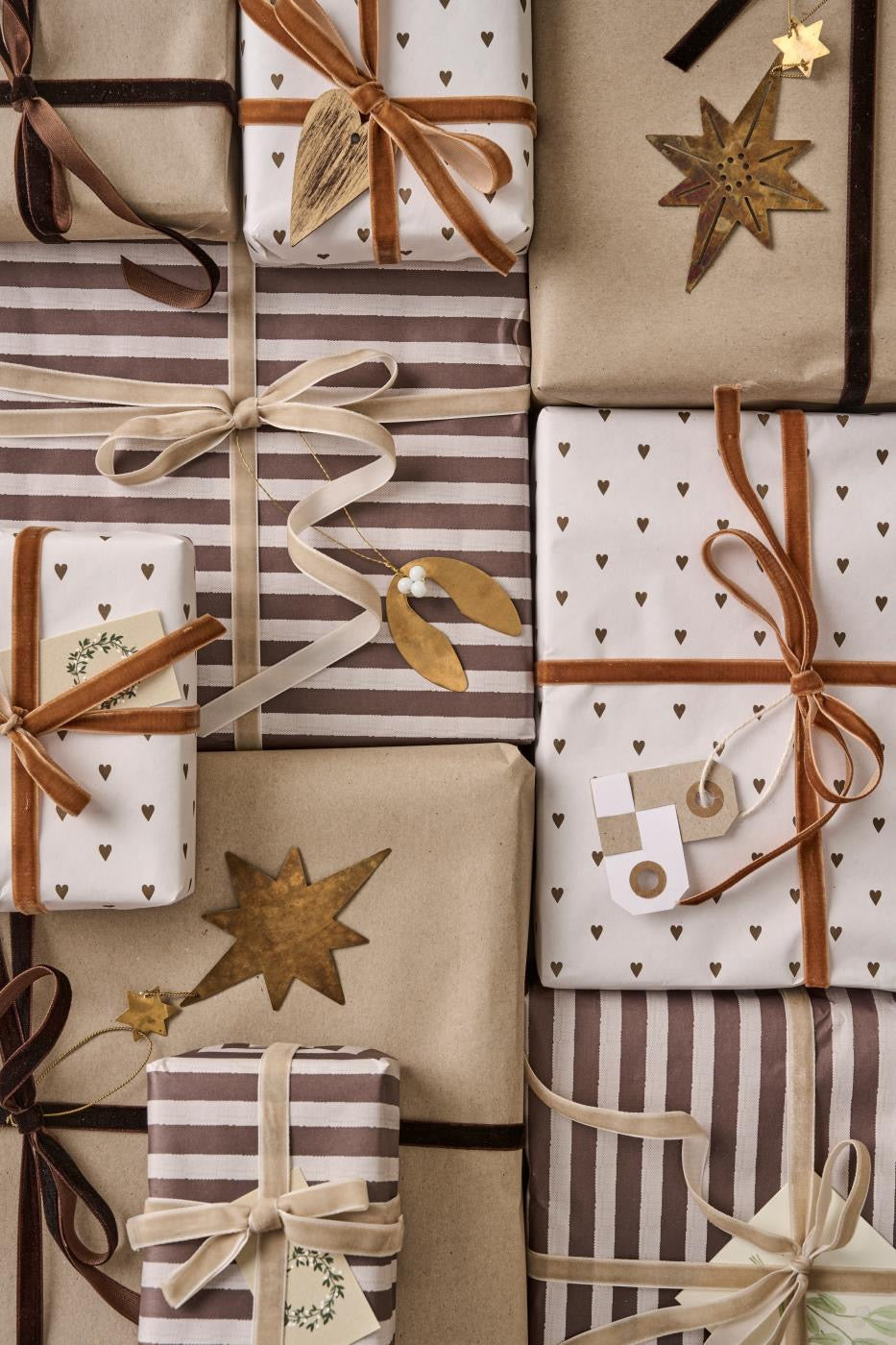 Gift Hanger Mistletoe with Beads