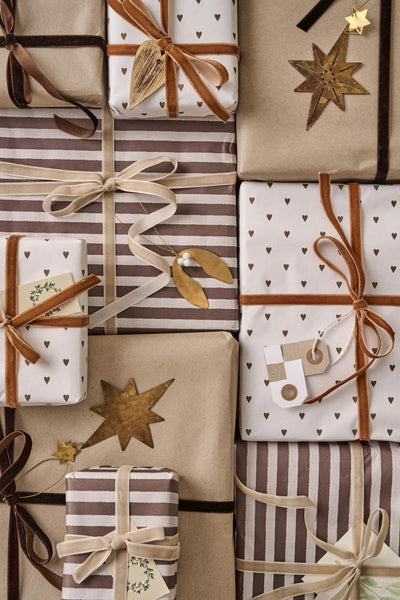 Gift Hanger Mistletoe with Beads