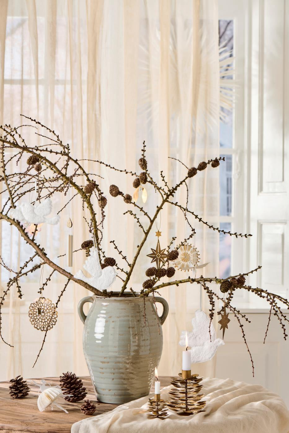 Gift Hanger Mistletoe with Beads