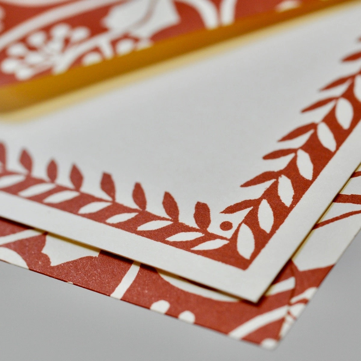 Set of Notecards + Envelopes - Ivy Stripe Russet