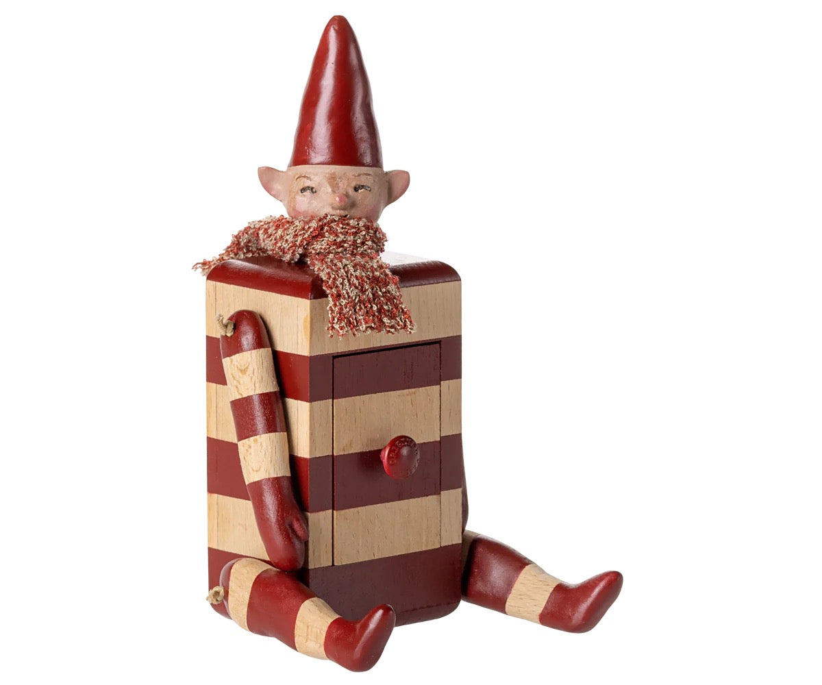 Elf with Drawer - Red