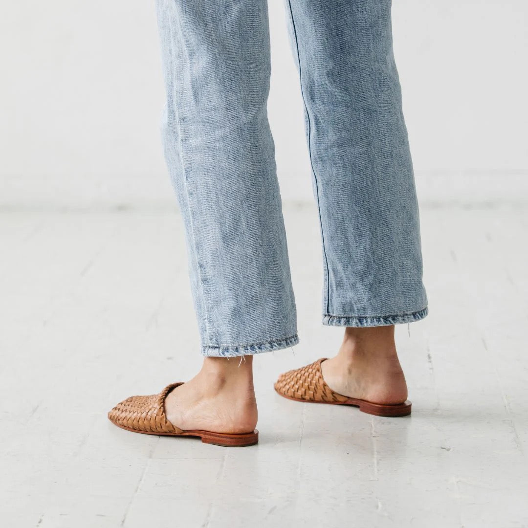 The Woven Slide - Miel