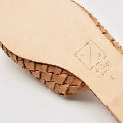 The Woven Slide - Miel