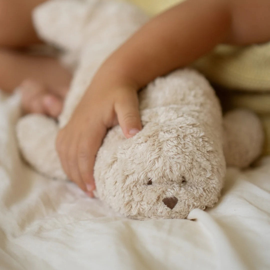 Moonie Organic Humming Seal With Lamp - Sand