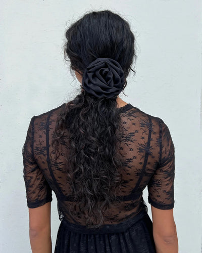 Libra Rosette Scrunchie in Black