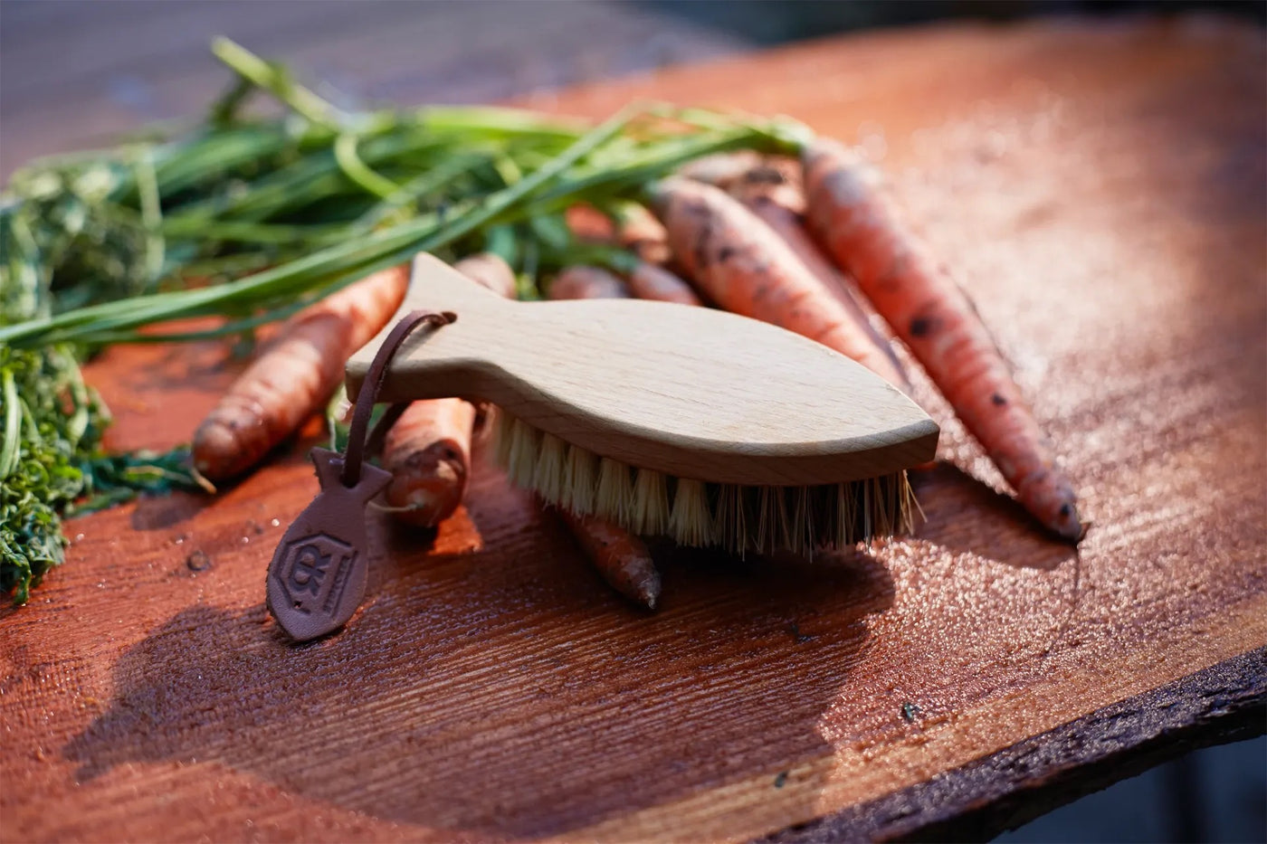 Vegetable Brush - Fish