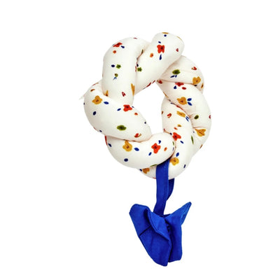 Pretzel Grasper Toy